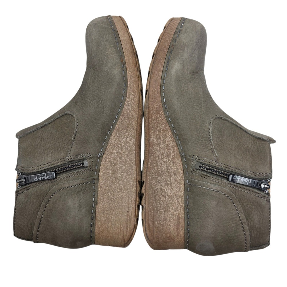 Dansko Charlene Women Ankle Boot Taupe Leather Wedge Zip 39 EU 8.5 US $175 - Picture 9 of 12